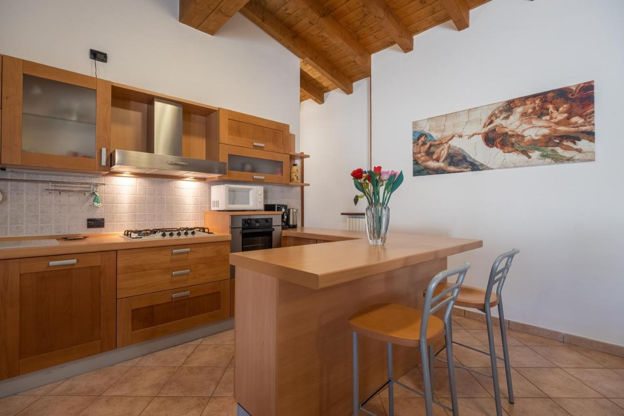 Casa Del Gatto Apartment Paratico Bagian luar foto